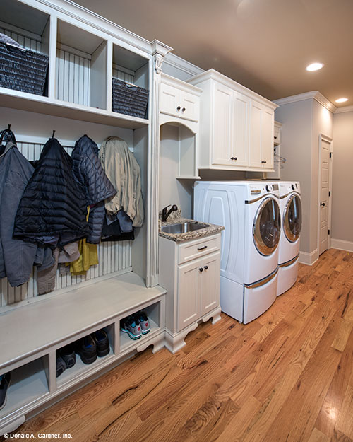 Mudroom Designs Tips for Utility & Laundry Room Layout