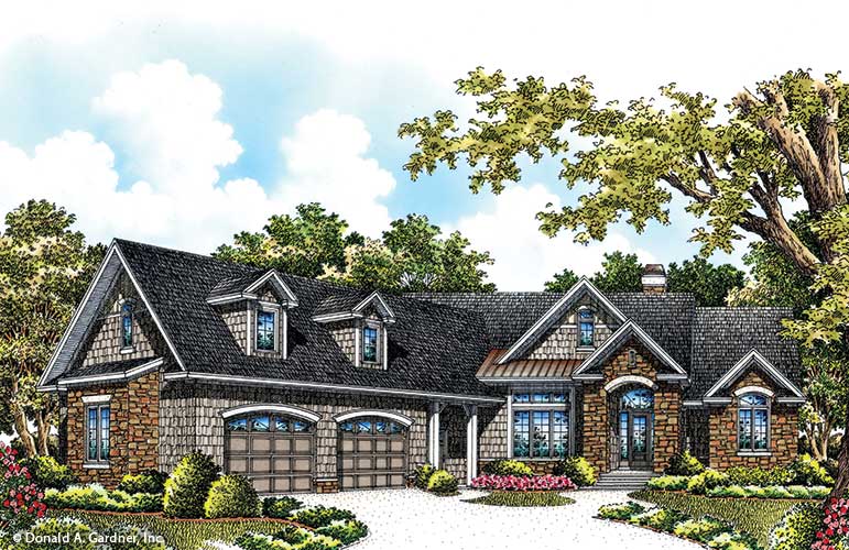 Front elevation of The Hunter Creek home plan 1326. 